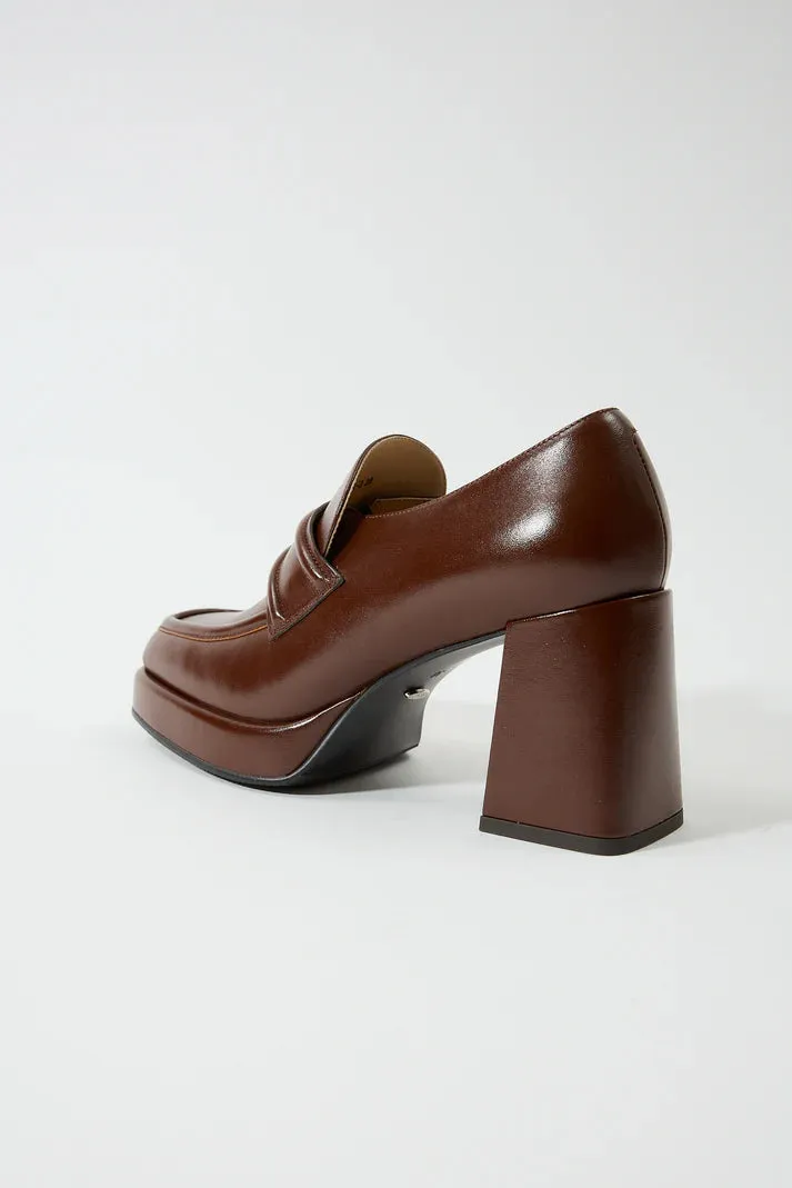 Beryl Wine   Efimia Brown
