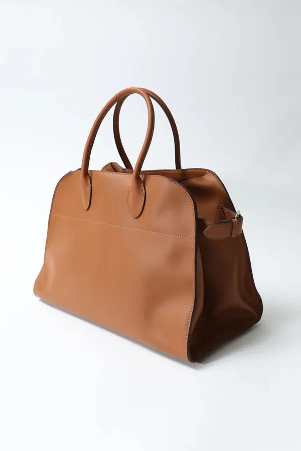 Beryl Wine   Efimia Brown