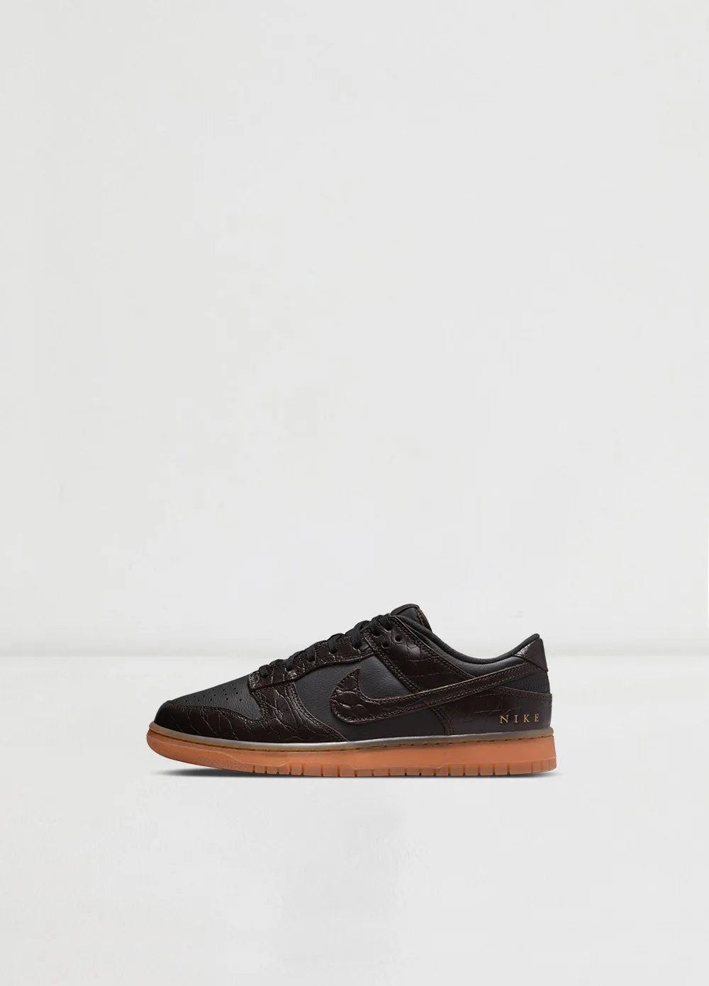 Dunk Low SE 'Velvet Brown' Sneakers