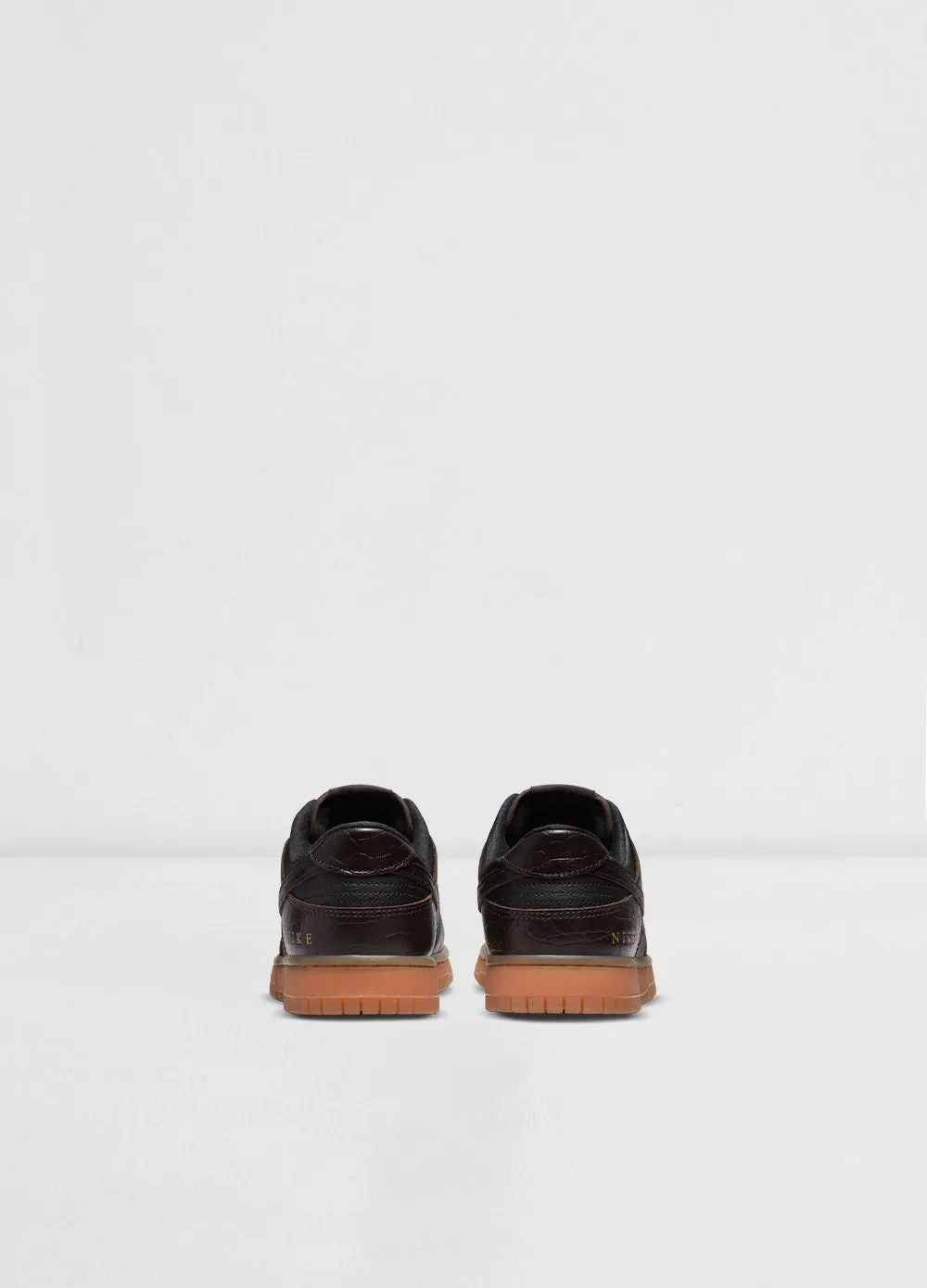 Dunk Low SE 'Velvet Brown' Sneakers
