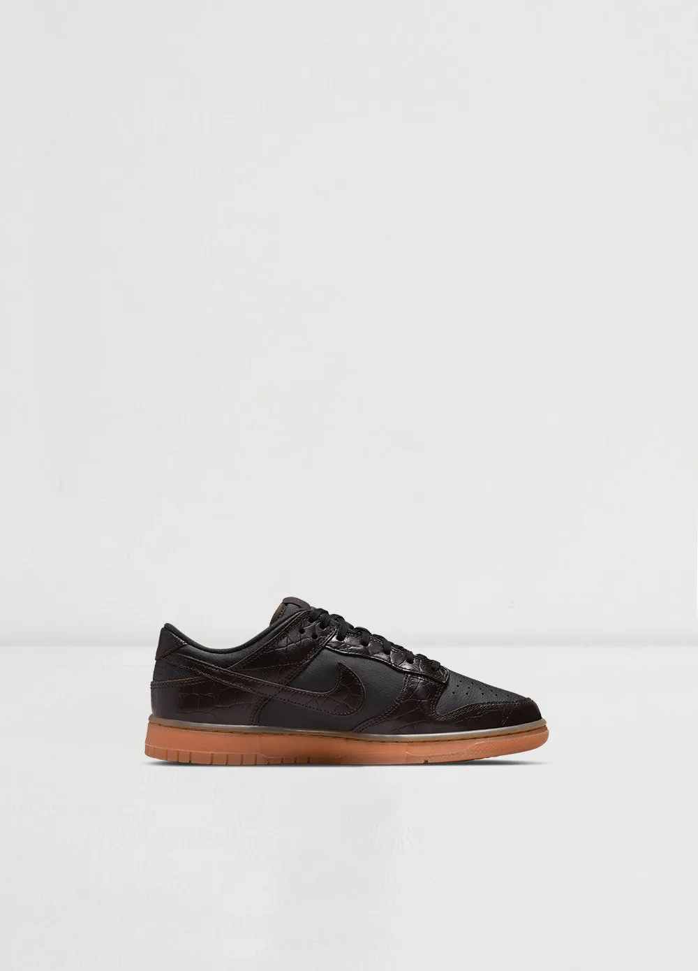 Dunk Low SE 'Velvet Brown' Sneakers