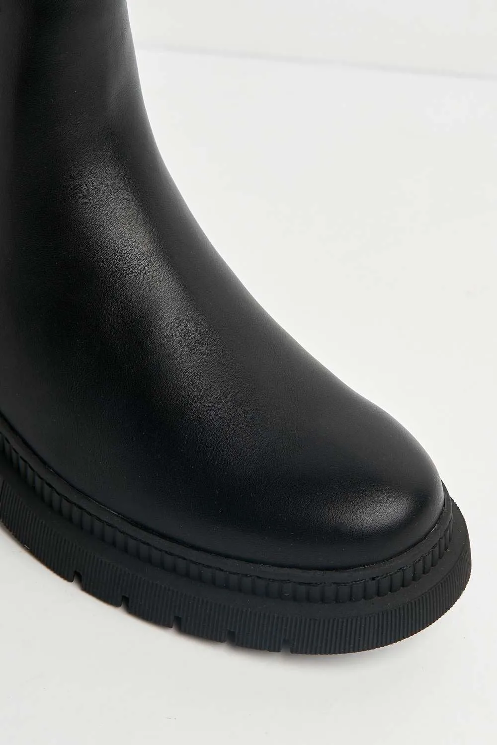 Fozia Round Toe Stretch Panel Ankle Boots in Black Matt