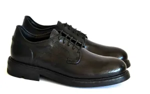 LAST PAIRS 41-42// BLACK STONEWASHED DERBY SHOES