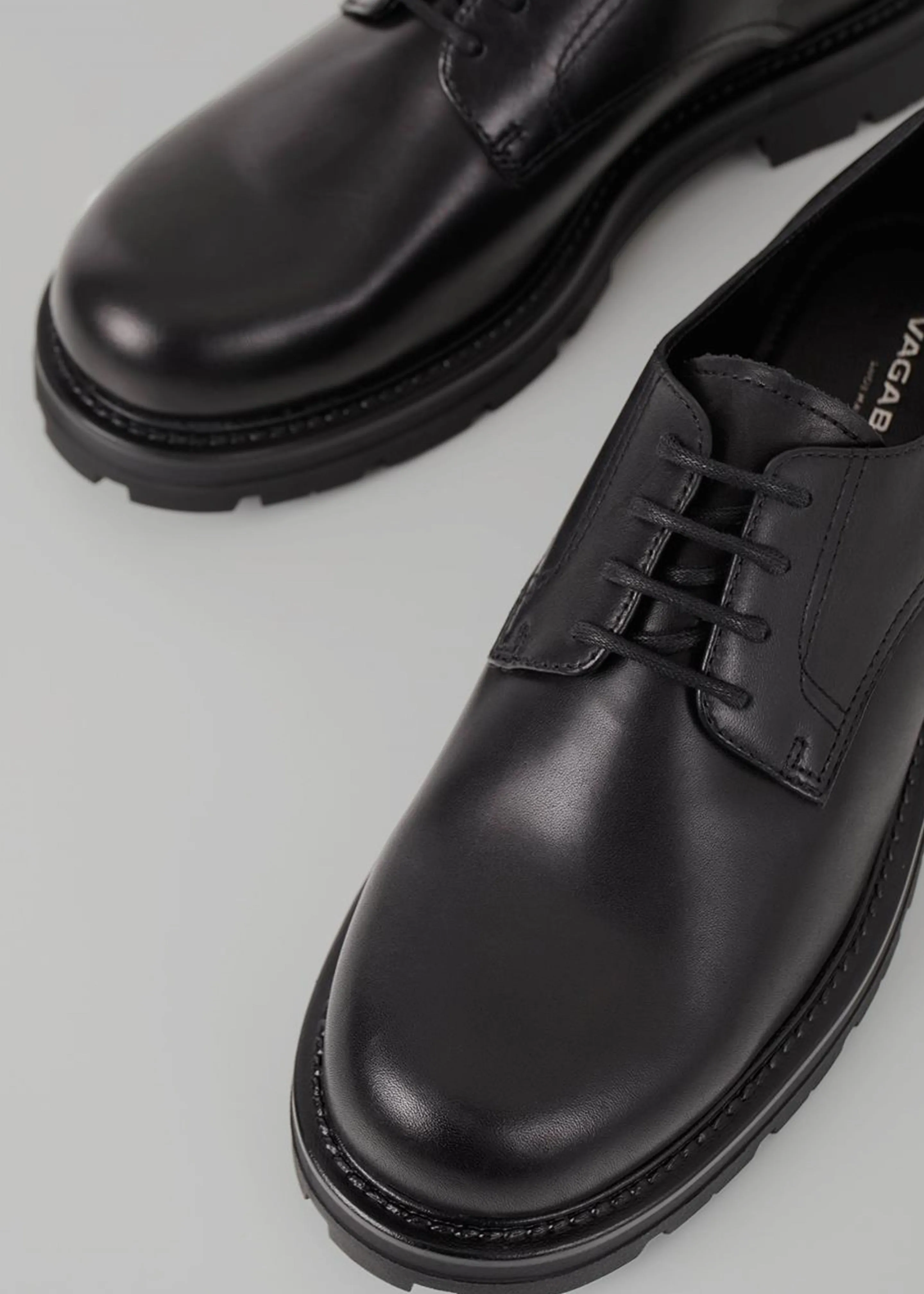 Vagabond Cameron Shoes - Black